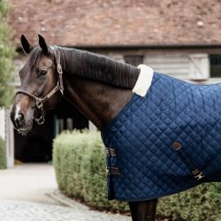 Couverture Ecurie cheval 200g Kentucky 