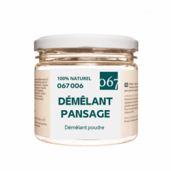 Démélant crins - lustrant...